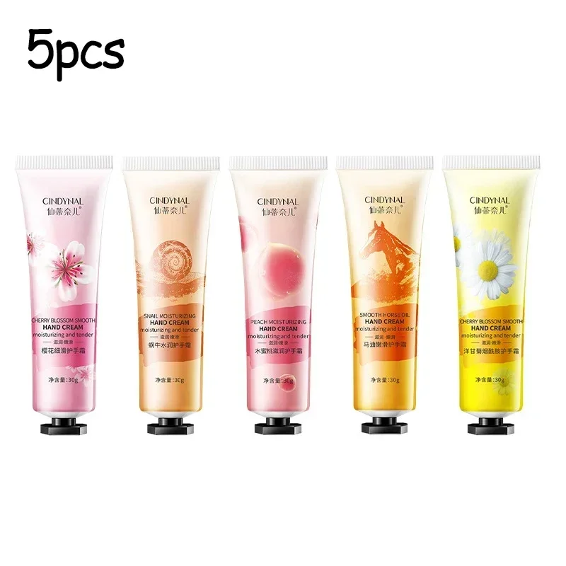 Hand cream set with fruity aroma