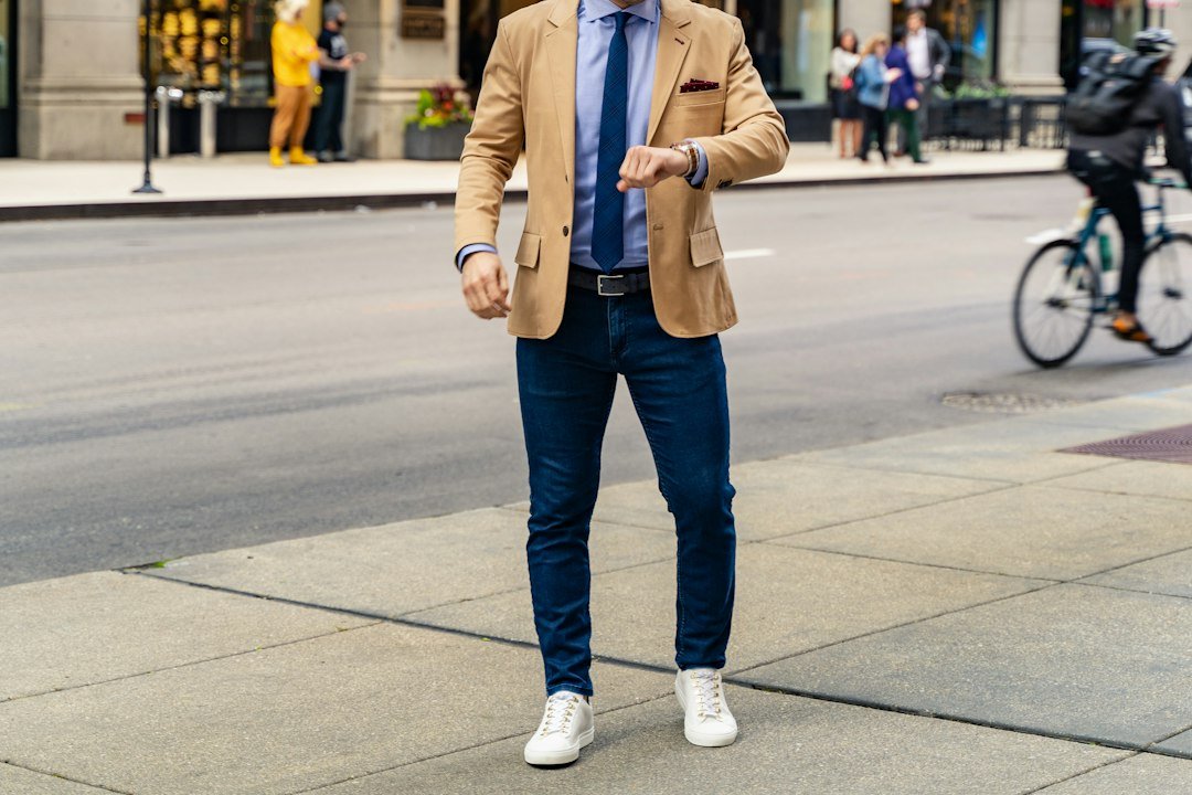 How to Build a Versatile Wardrobe Without Spending Too Much